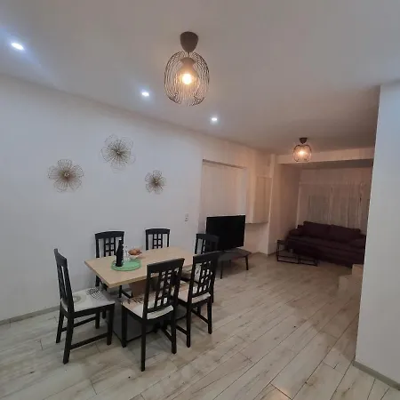 Будинок відпочинку Haus Mit Garten Und Parkplaetzen